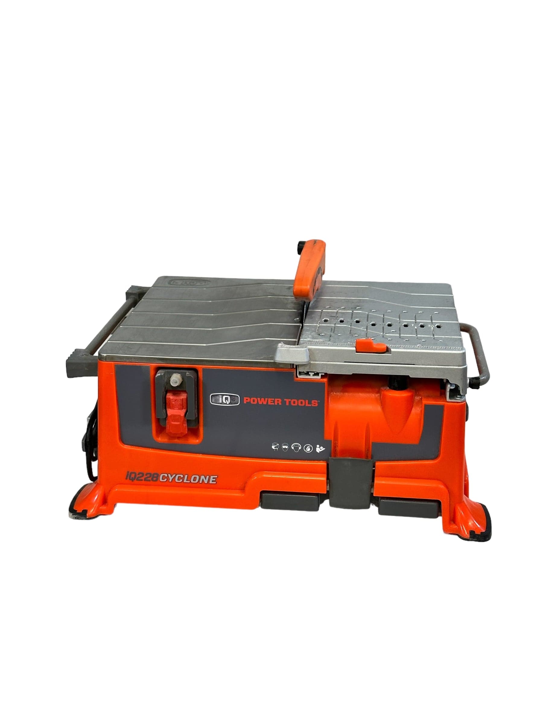 iQ228CYCLONE CE - 180 mm Dry Cut Tabletop Tile Saw